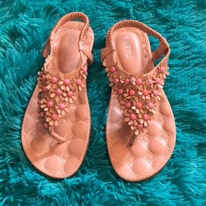 Siketu pink flower sandals size 9 NWOT